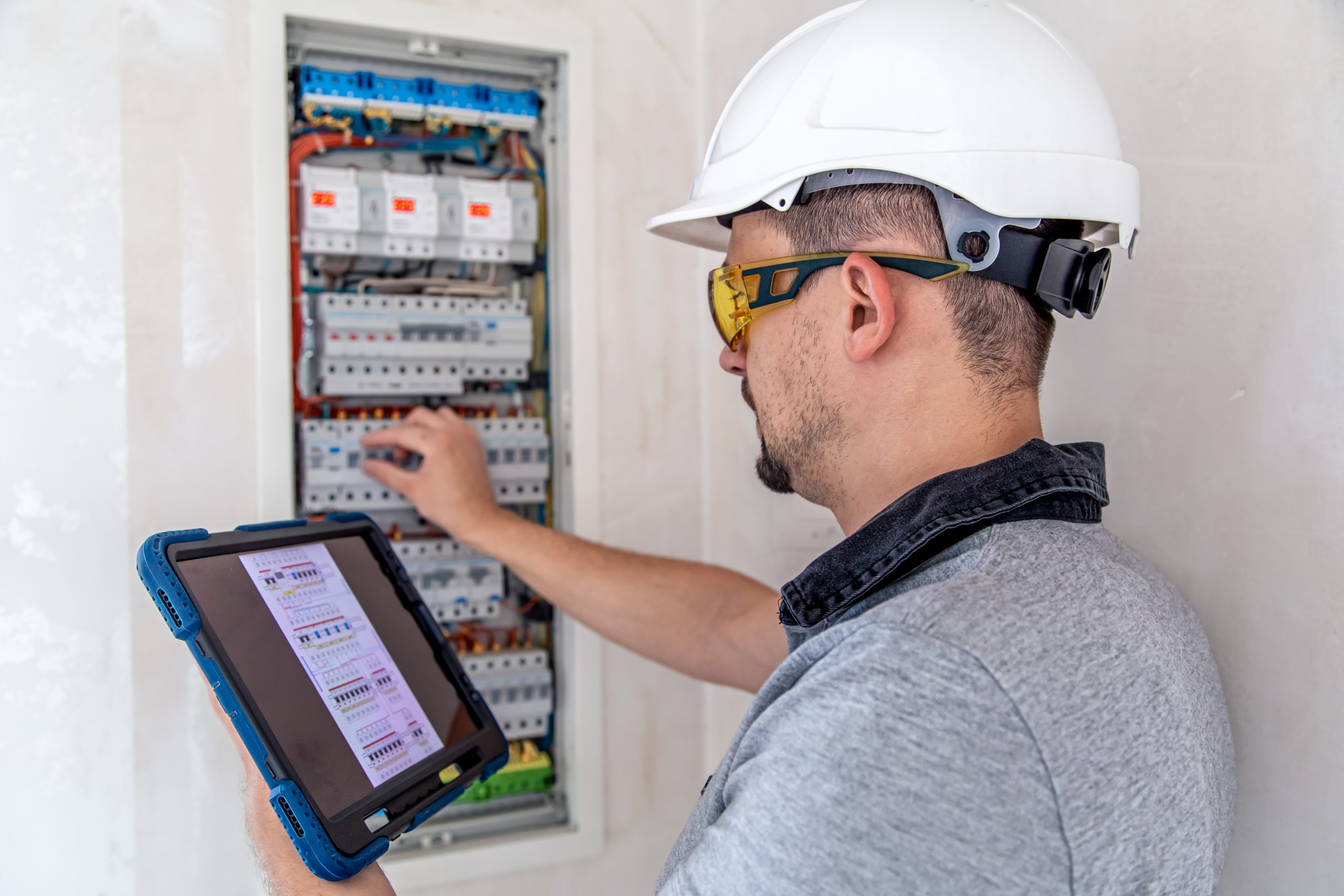 Easy Electrical Inspection Tips For Homeowners